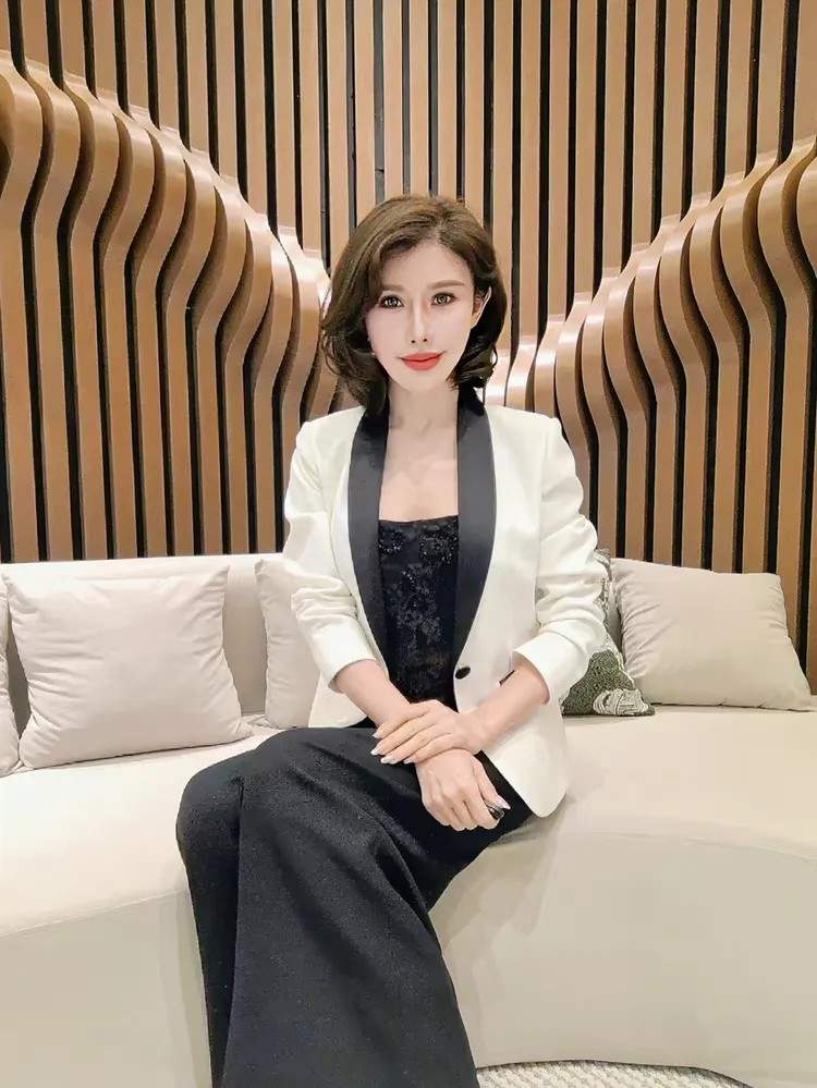 书画家陆鑫——【中国香港美术家协会常务理事】美术作品欣赏